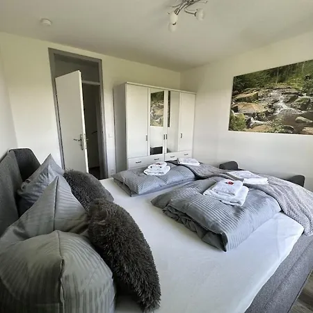 With 2 Bedrooms Prázdninový dům *